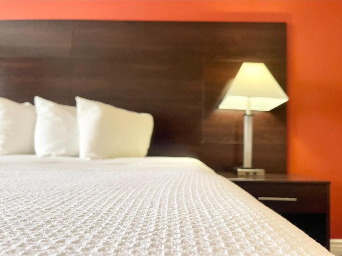 Fairbridge Inn & Suites Cuero Eksteriør billede